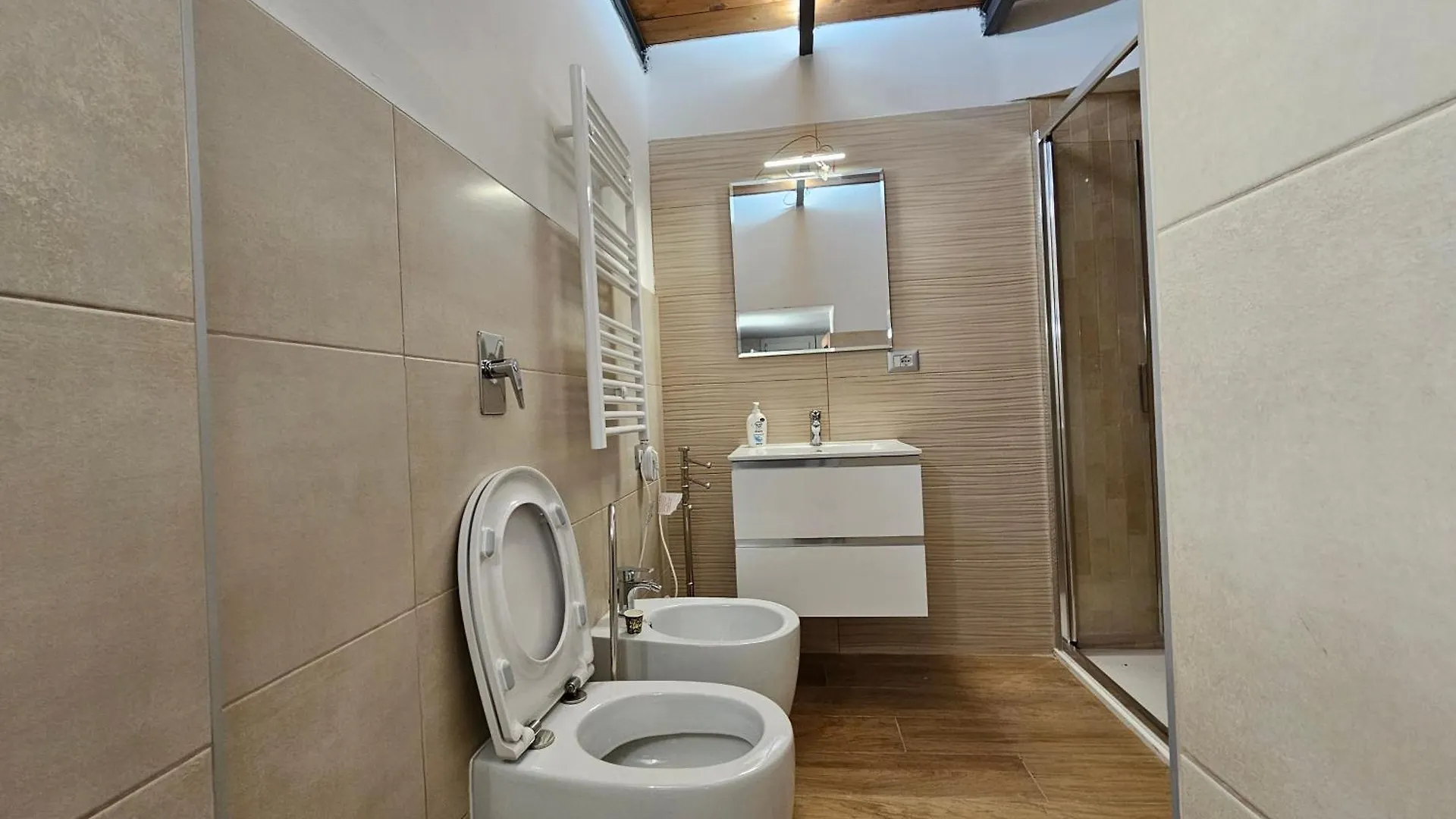 Milano Navigli Bocconi Apartment